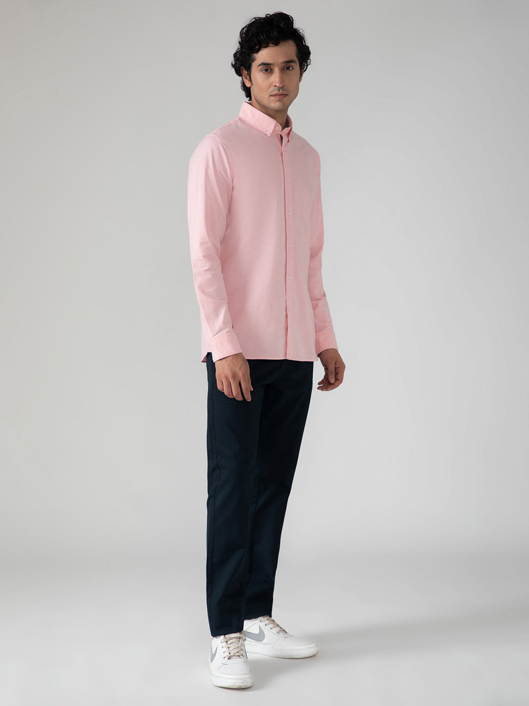 Yarn Dyed Oxford Shirt in Salmon Pink- Slim Fit