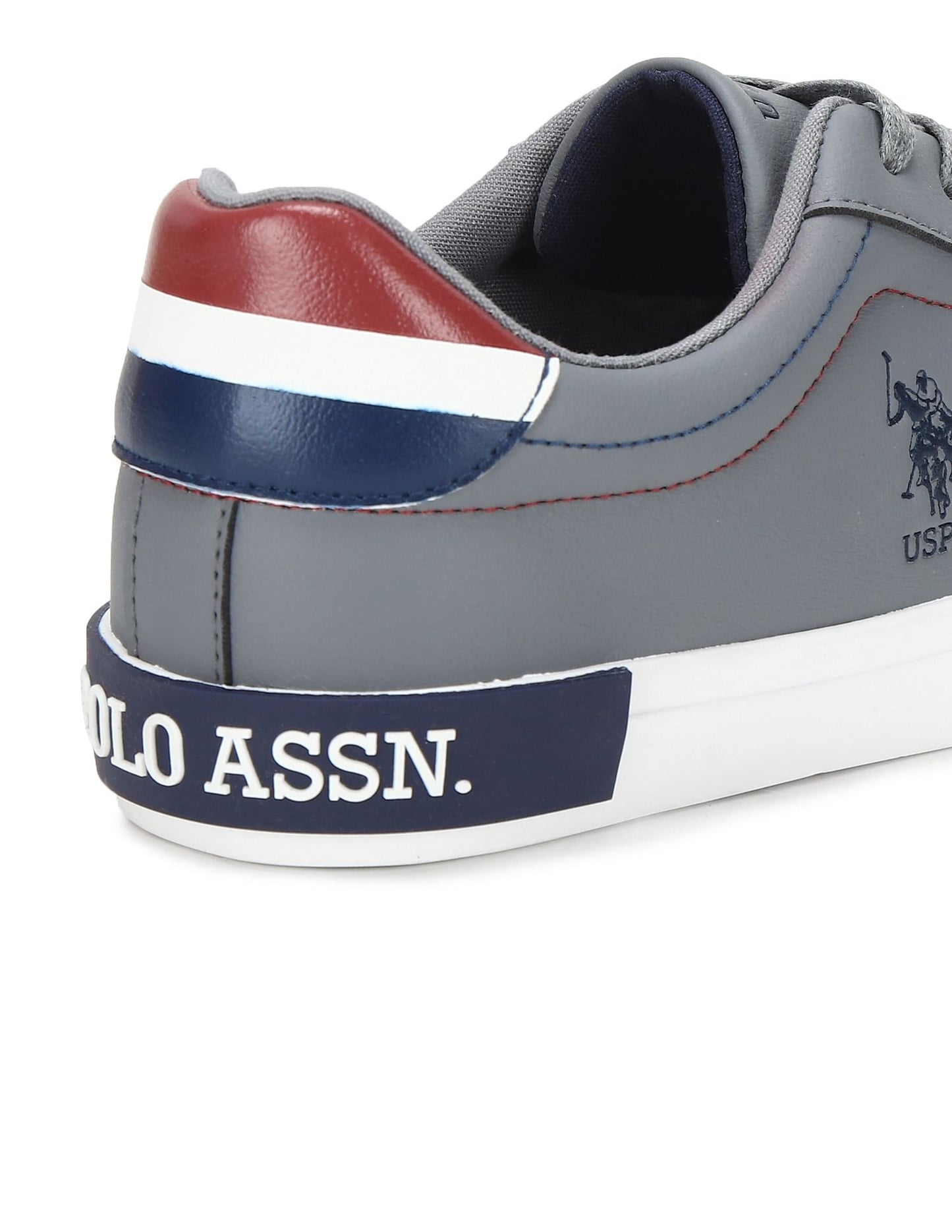 Men Low Top Brand Detail Rojas Sneakers